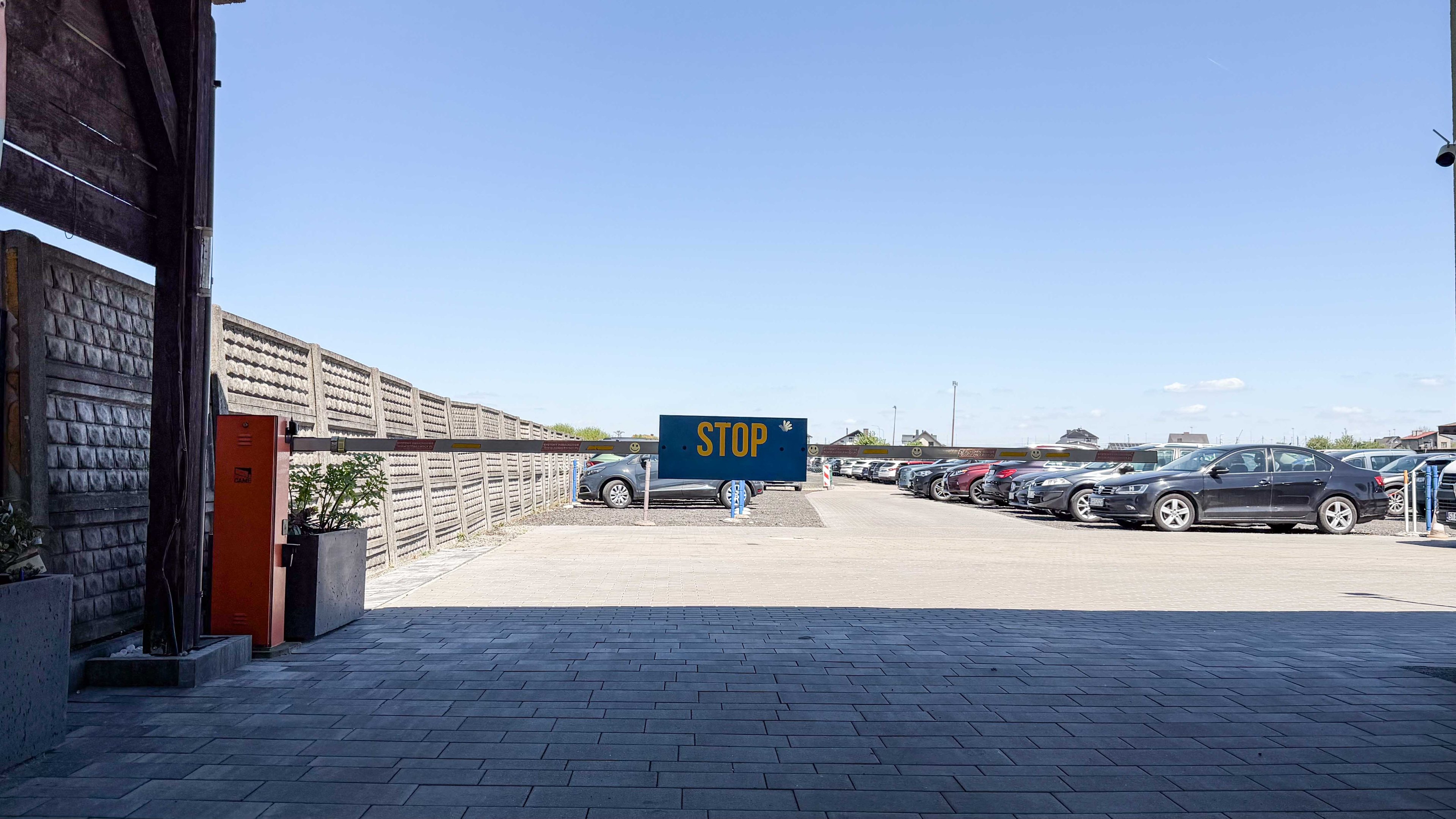 Parking u Madzi