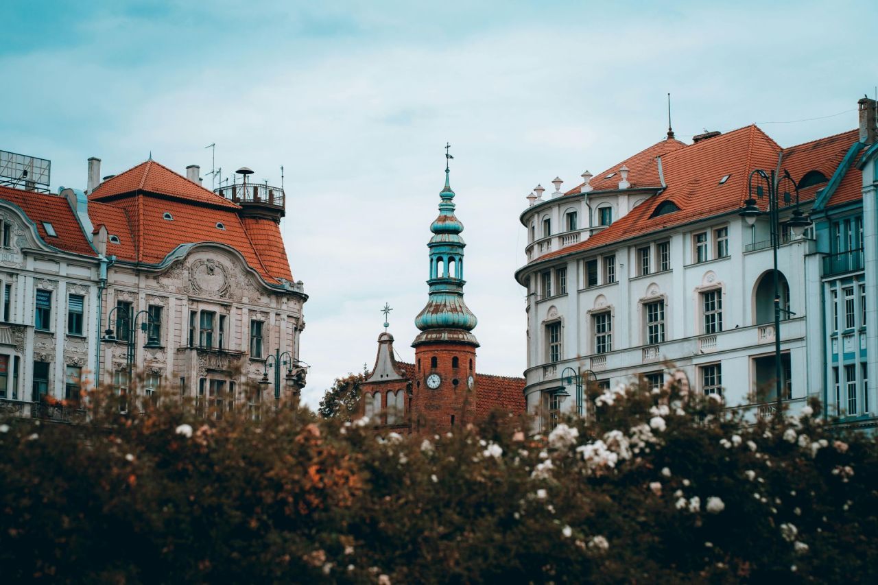 Czy jest metoda na darmowy parking przy lotnisku Bydgoszcz Szwederowo?
