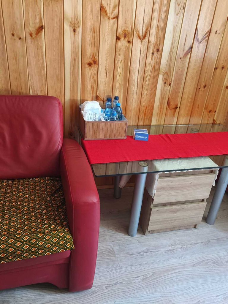 Parking Lotnisko Finałowa 12