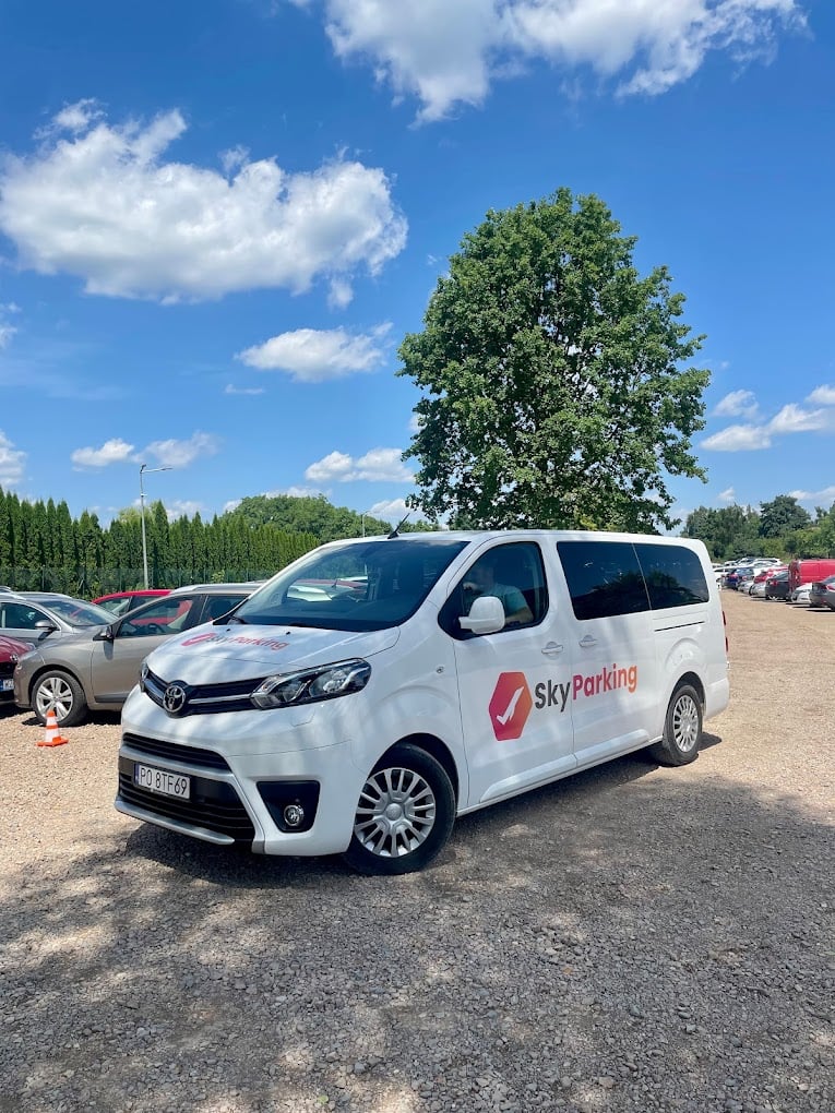 SkyParking Balice