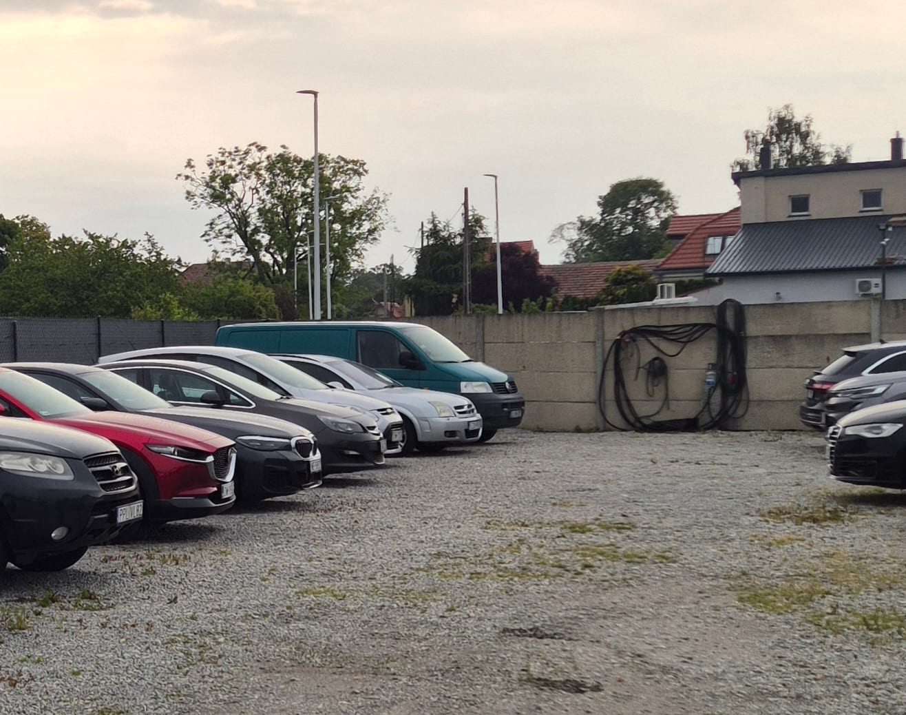 Parking Lotnisko Wrocław Zarembowicza 38