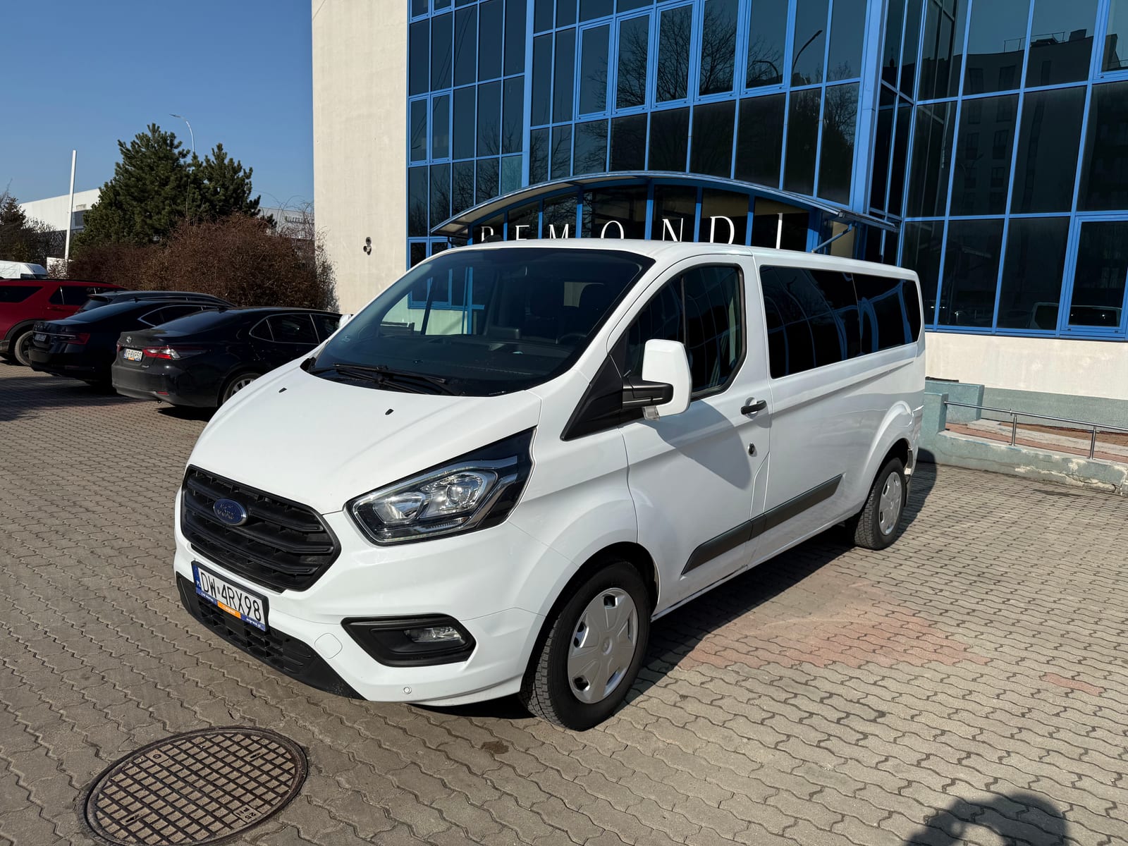 Parking Lotnisko Wrocław Zarembowicza 38